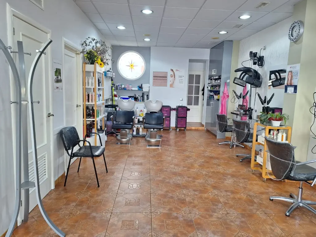 Nuestras instalaciones. Centro de Peluquería y Estética Cristina Cazorla