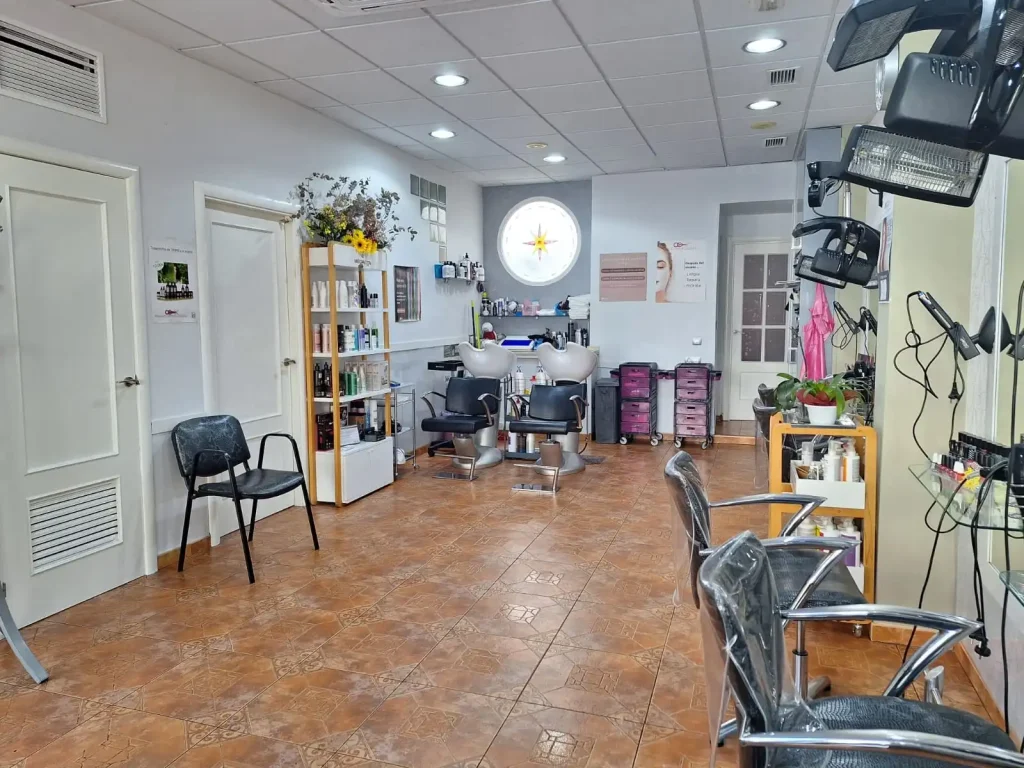 Nuestras instalaciones. Centro de Peluquería y Estética Cristina Cazorla